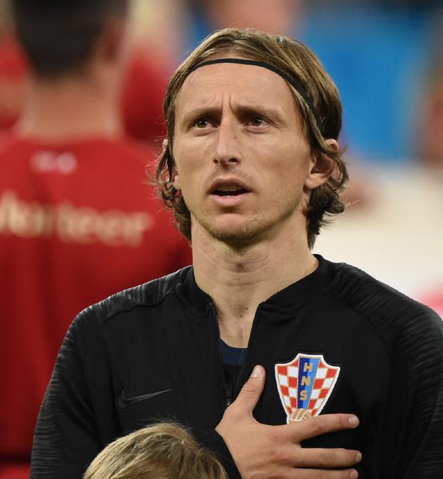 懂球帝12周年120大瞬间小组赛结果：梅西6次上榜，C罗4次武磊3次