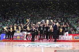 牌九判断比感觉重要（在牌九中，理性判断胜过直觉）